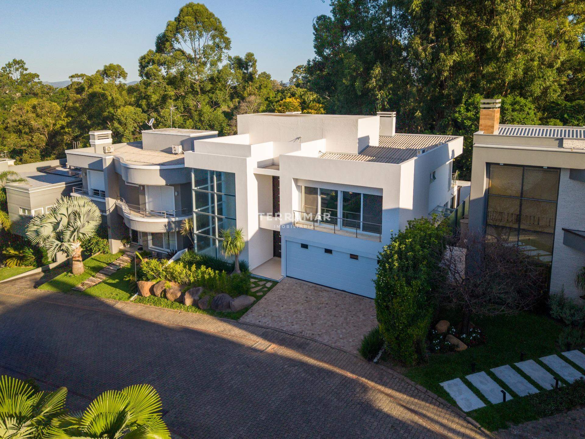 Casa em condomínio à venda no Canudos: 