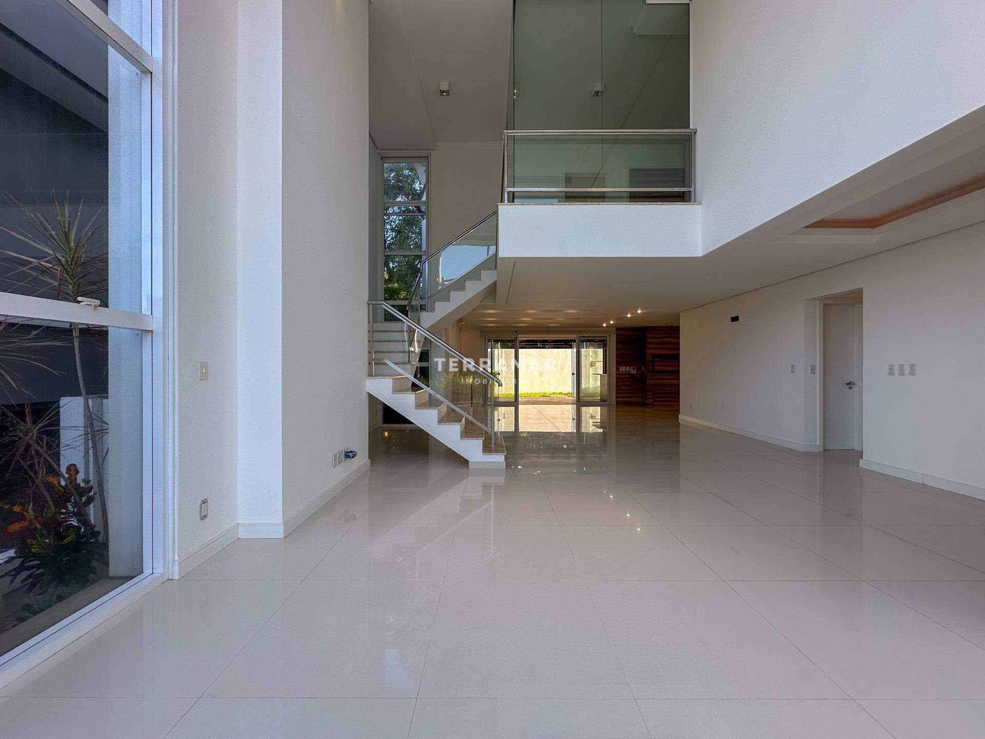 Casa em condomínio à venda no Canudos: 