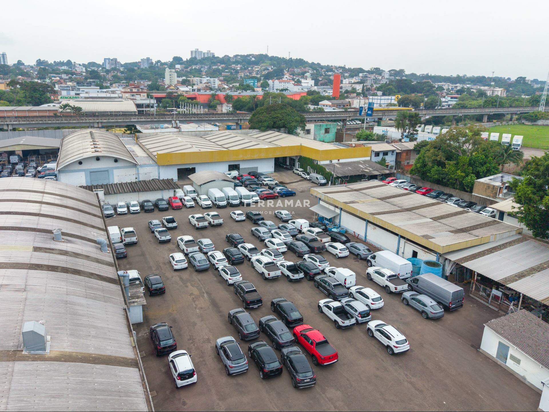 Prédio para aluguel no Ideal: 