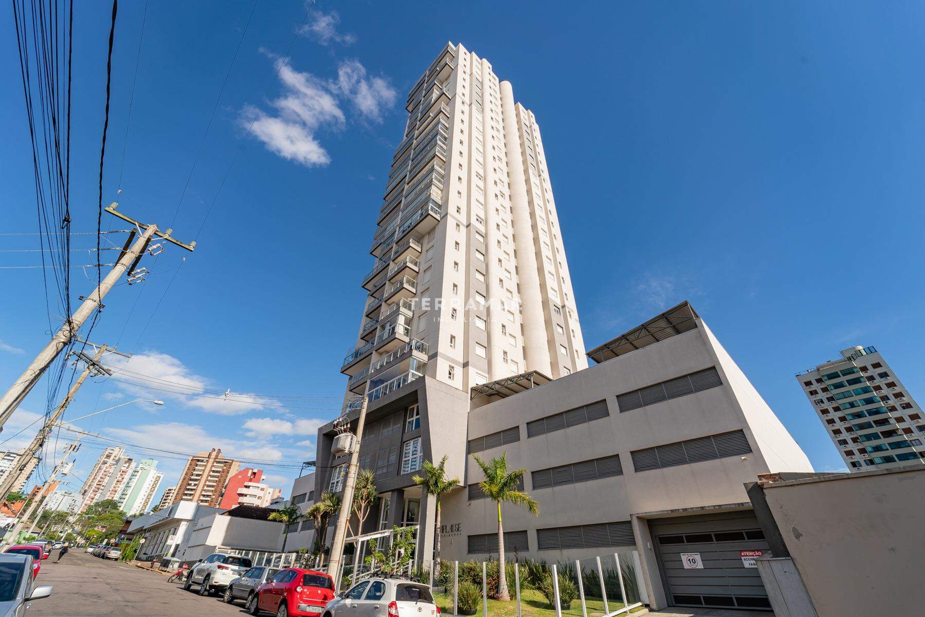 Apartamento para aluguel no Centro: 