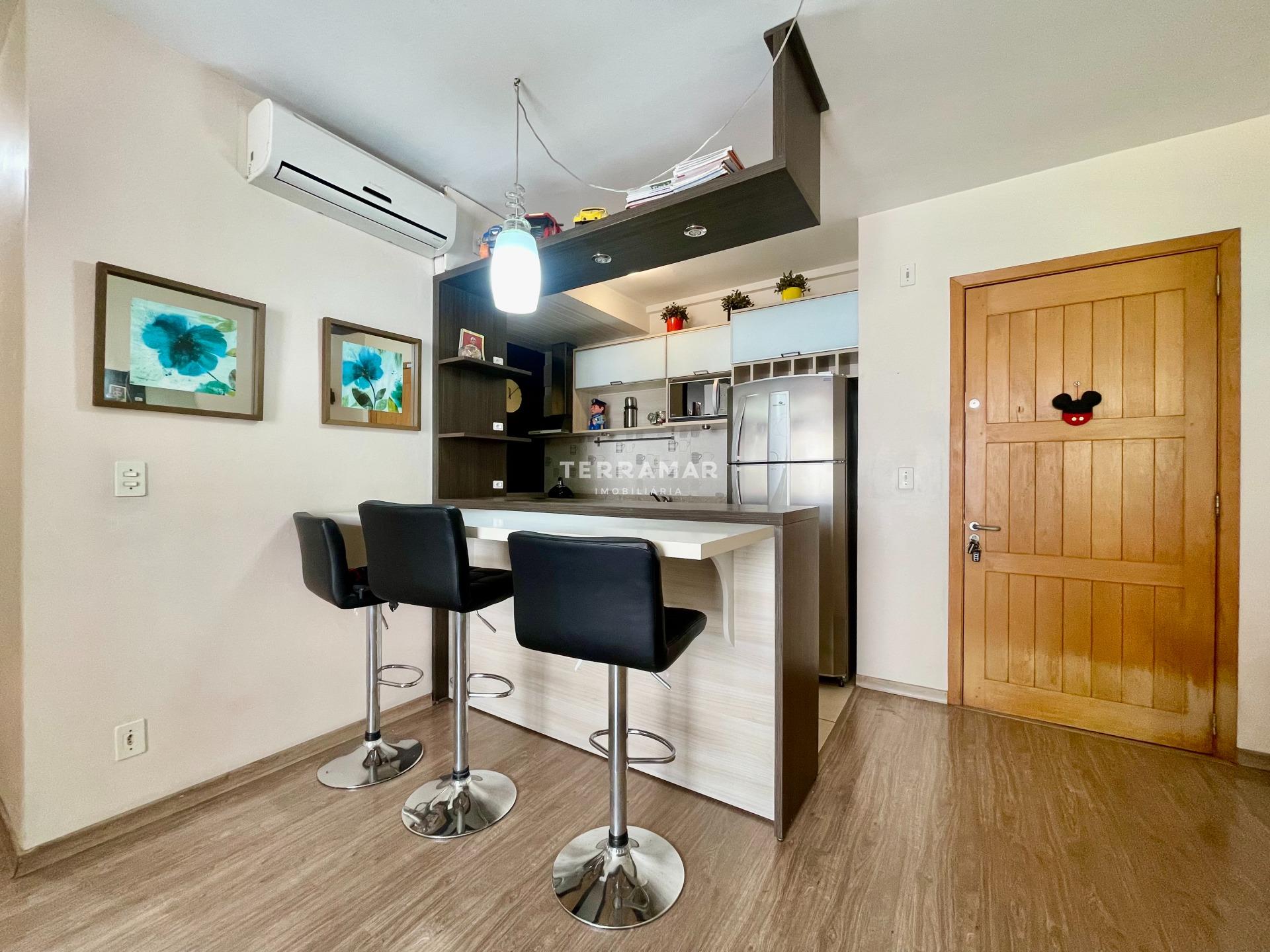 Apartamento para aluguel no Centro: 