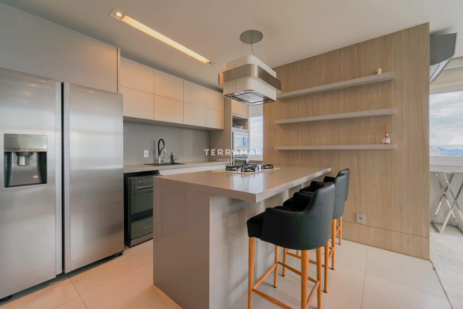 Apartamento para aluguel no Centro: 