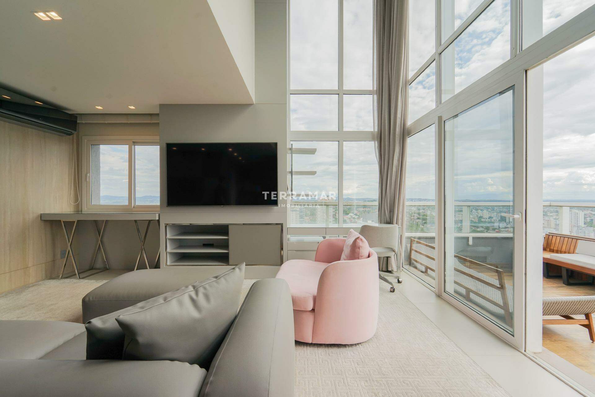 Apartamento para aluguel no Centro: 