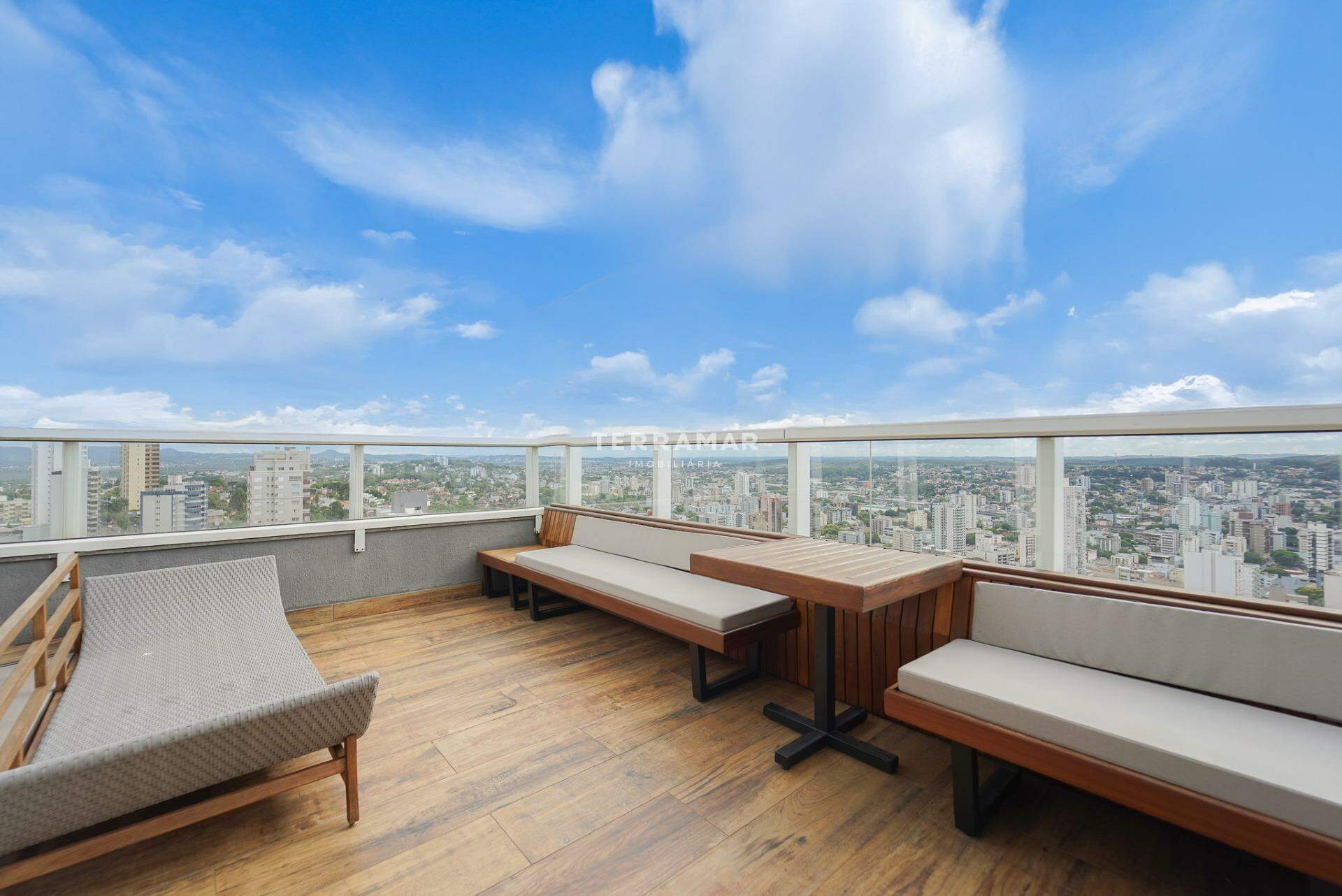 Apartamento para aluguel no Centro: 