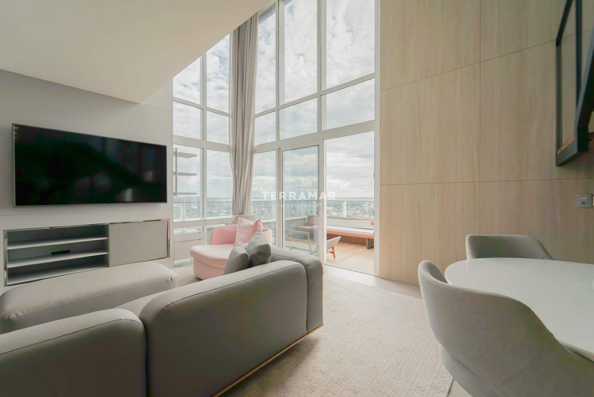 Apartamento para aluguel no Centro: 