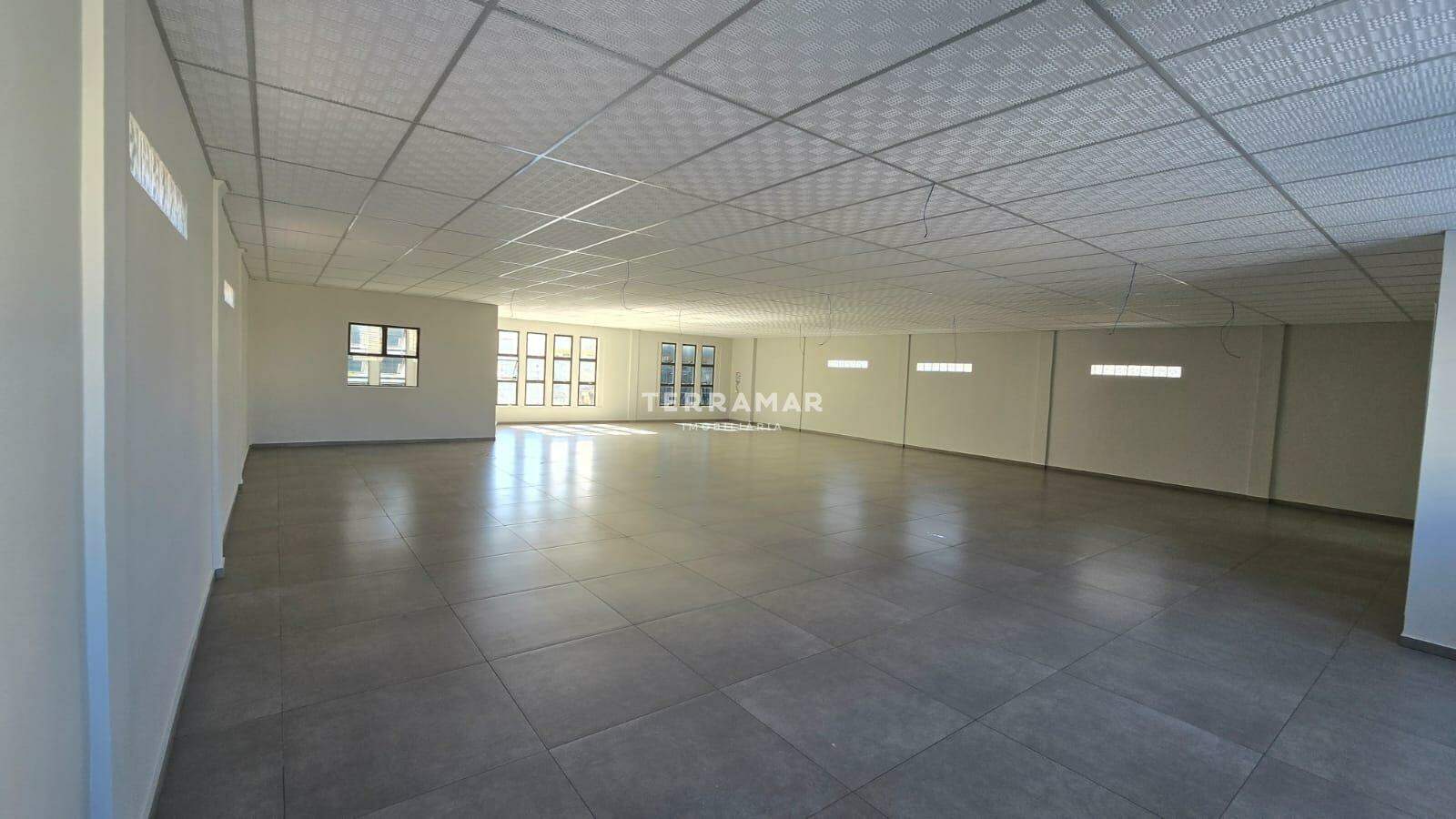 Sala para aluguel no Centro: 
