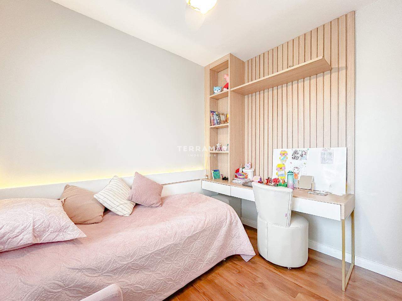 Apartamento Duplex à venda no Centro: 