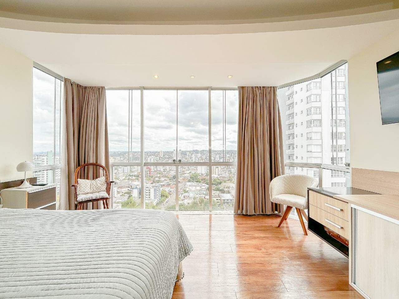 Apartamento Duplex à venda no Centro: 