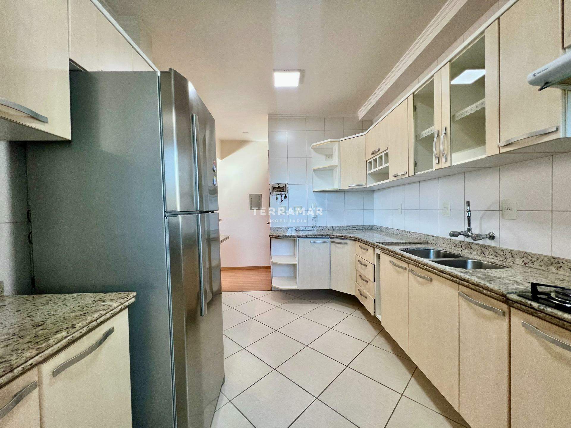 Apartamento para aluguel no Guarani: 