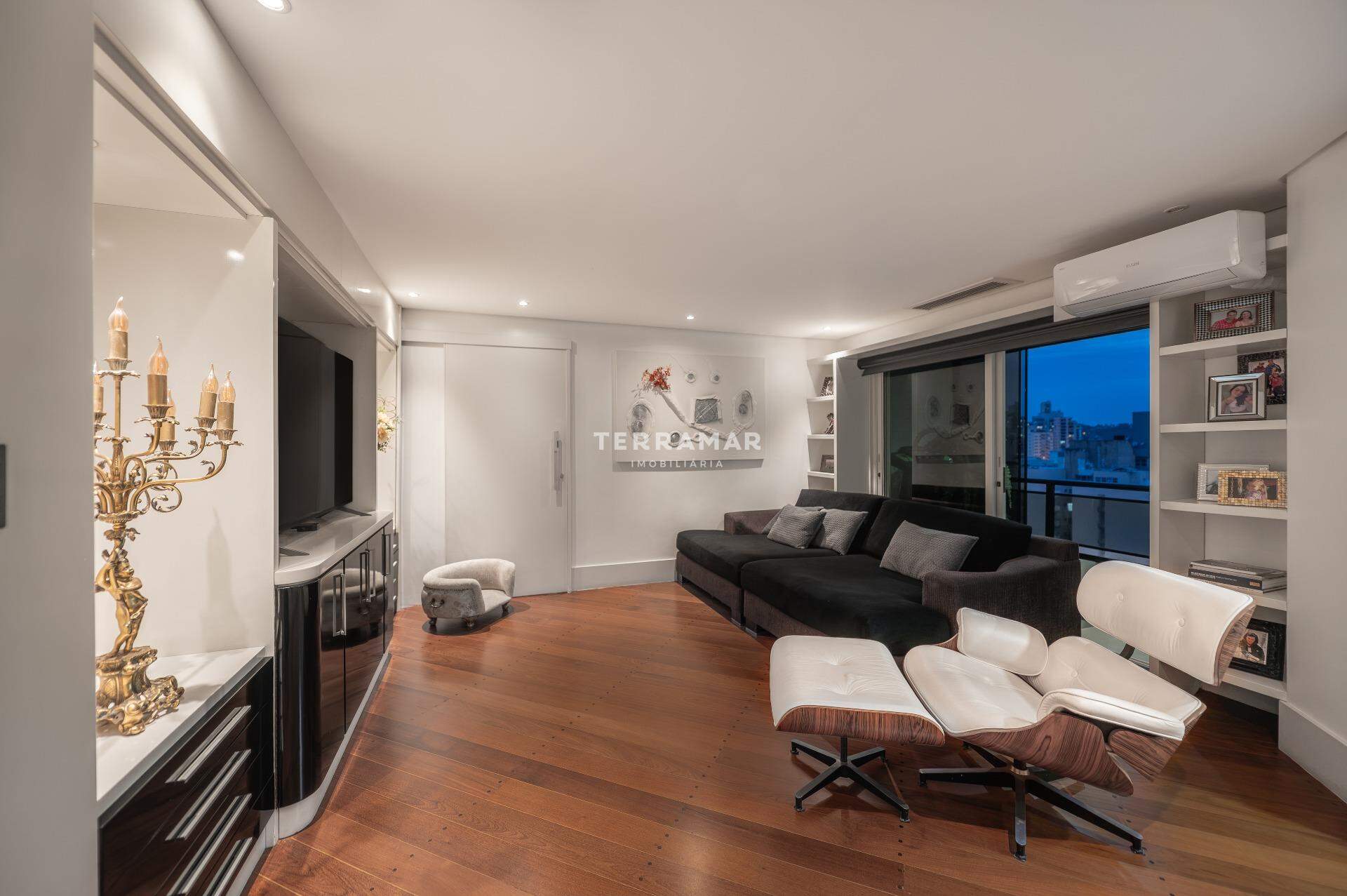 Apartamento à venda no Vila Rosa: 