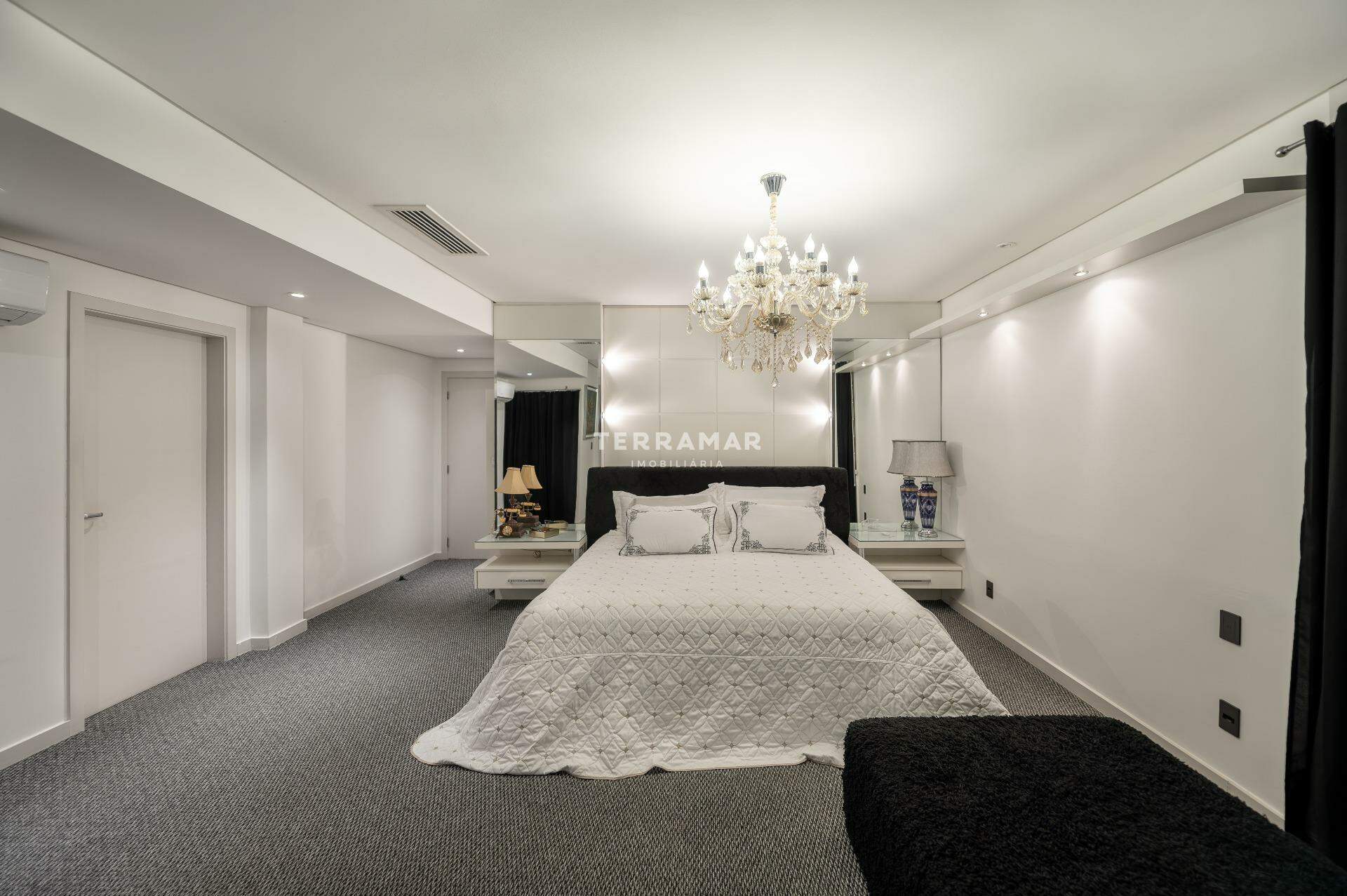 Apartamento à venda no Vila Rosa: 