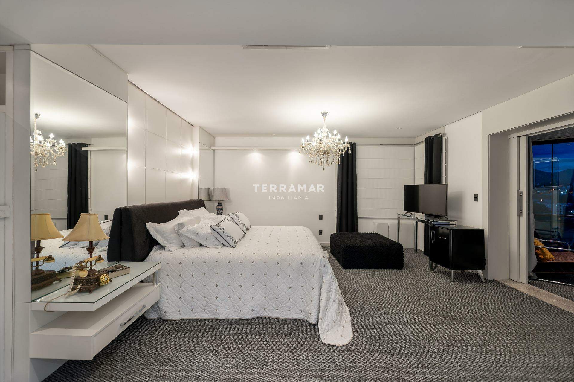 Apartamento à venda no Vila Rosa: 