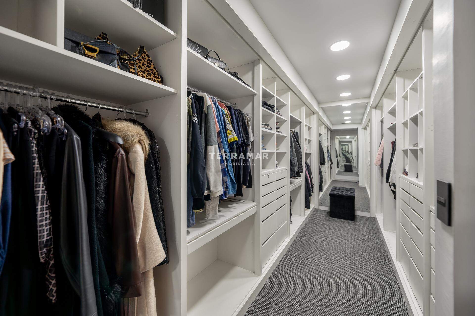 Apartamento à venda no Vila Rosa: 