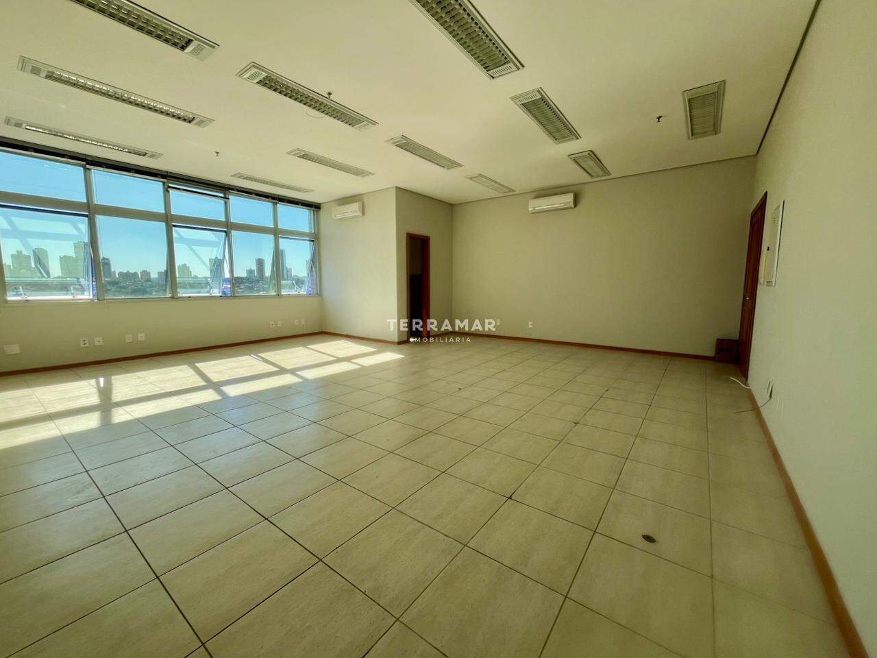Sala para aluguel no Jardim Mauá: 