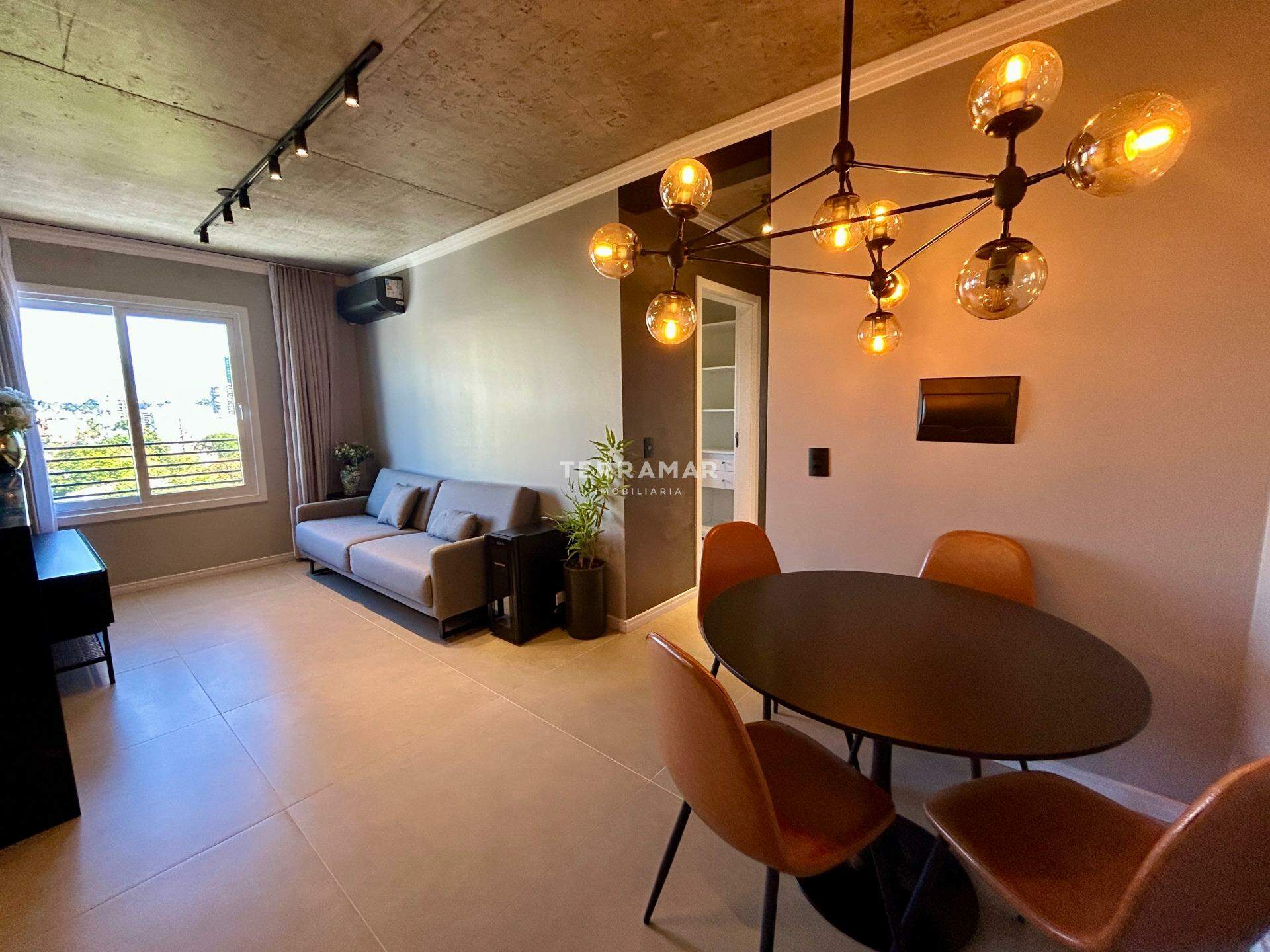 Apartamento para aluguel no Centro: 