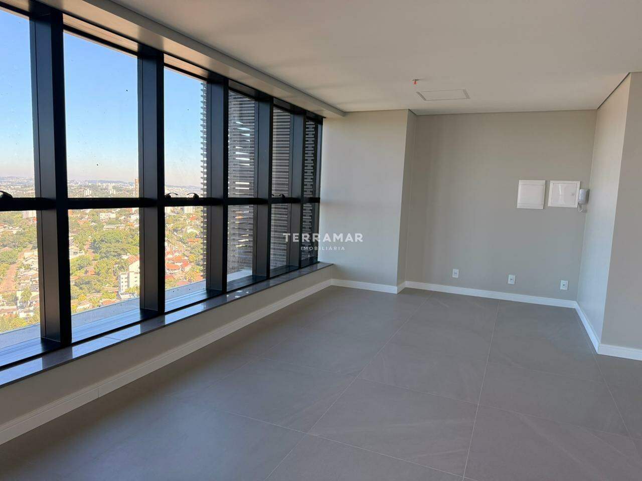 Sala para aluguel no Jardim Mauá: 