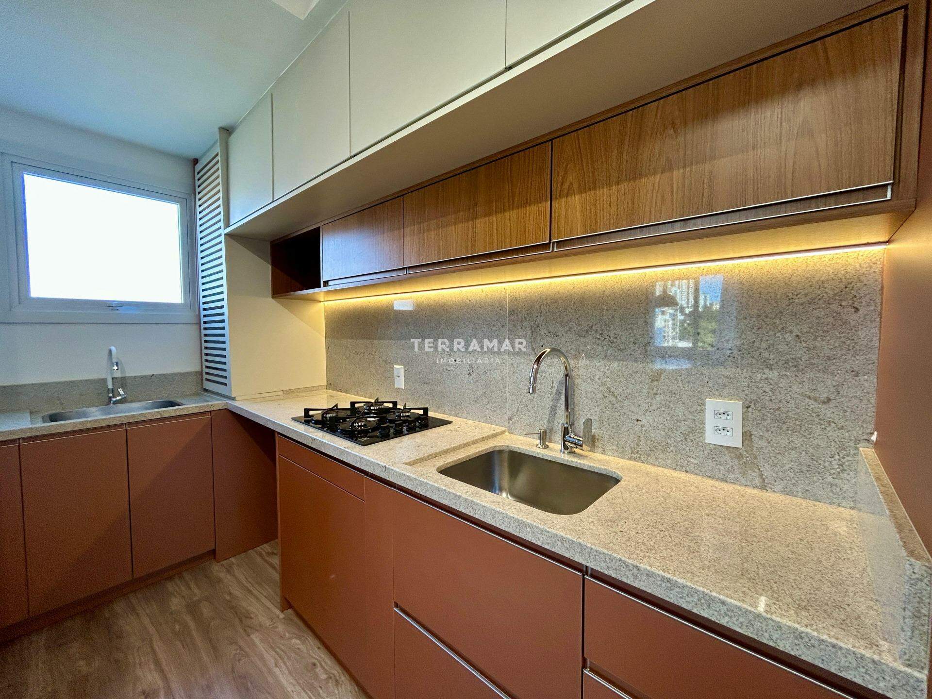 Apartamento para aluguel no Centro: 