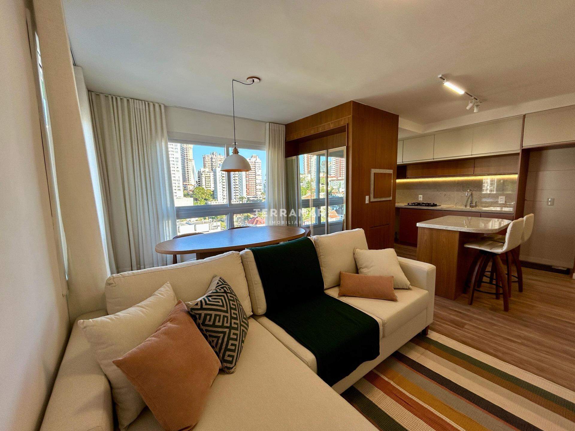 Apartamento para aluguel no Centro: 