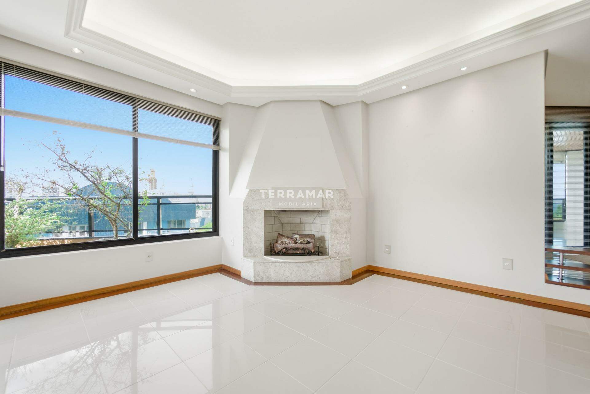 Apartamento para aluguel no Vila Rosa: 