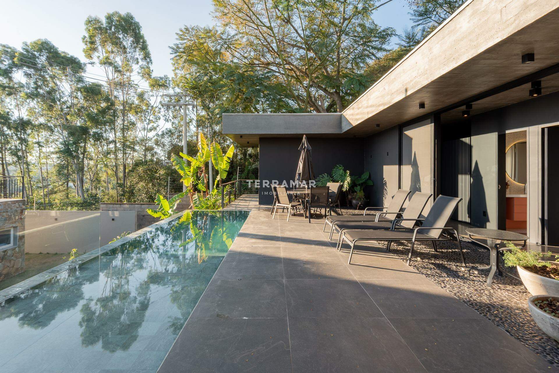 Casa em condomínio à venda no Encosta do Sol: 