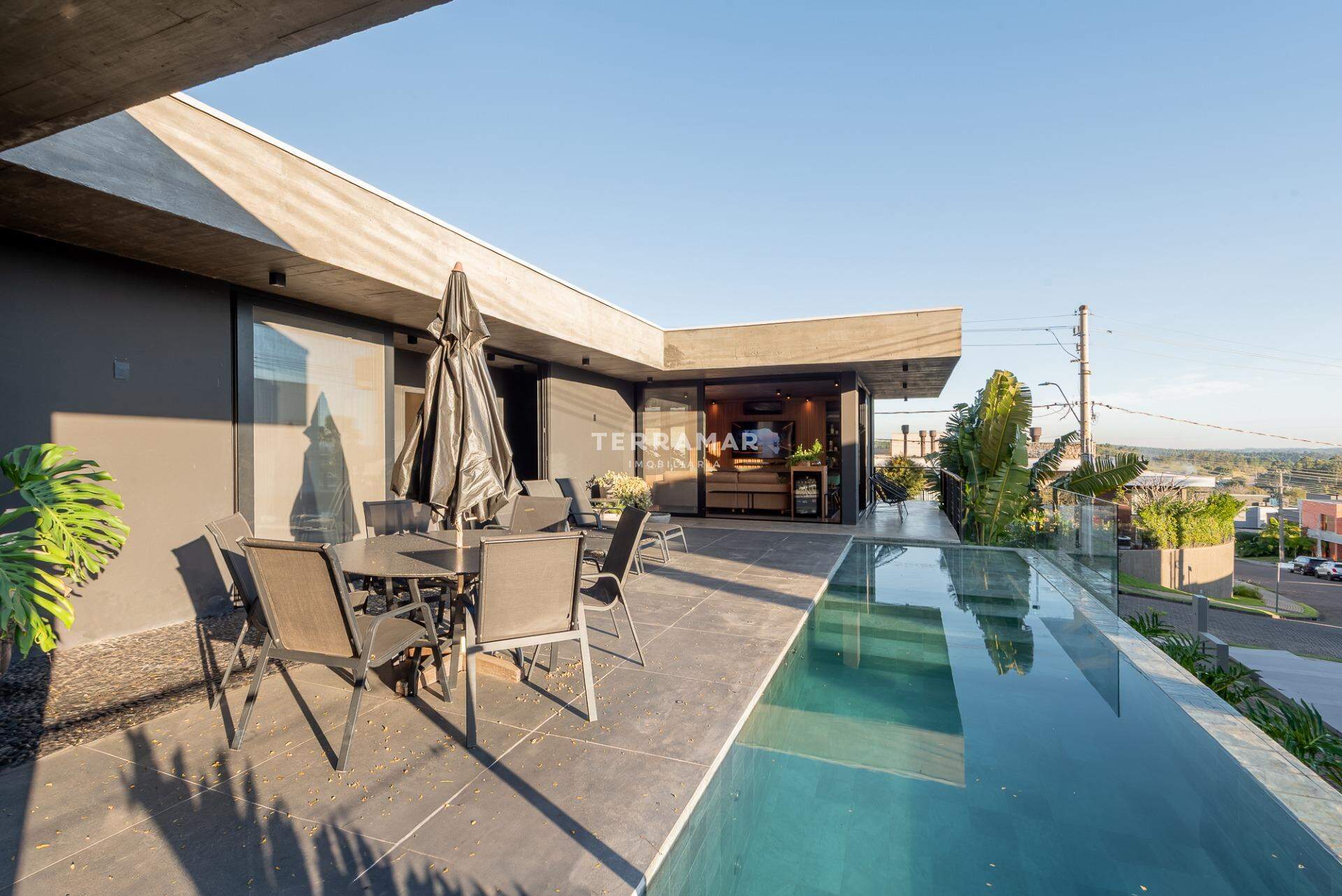 Casa em condomínio à venda no Encosta do Sol: 