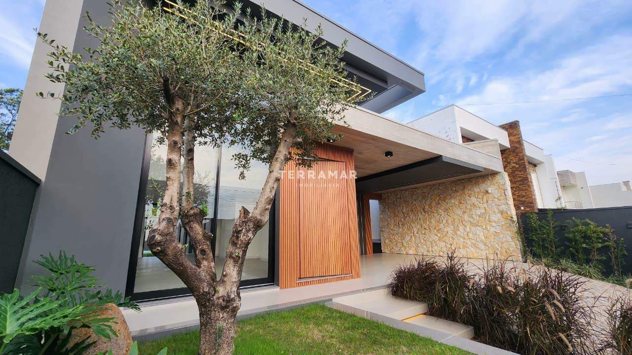 Casa à venda no Centro: 