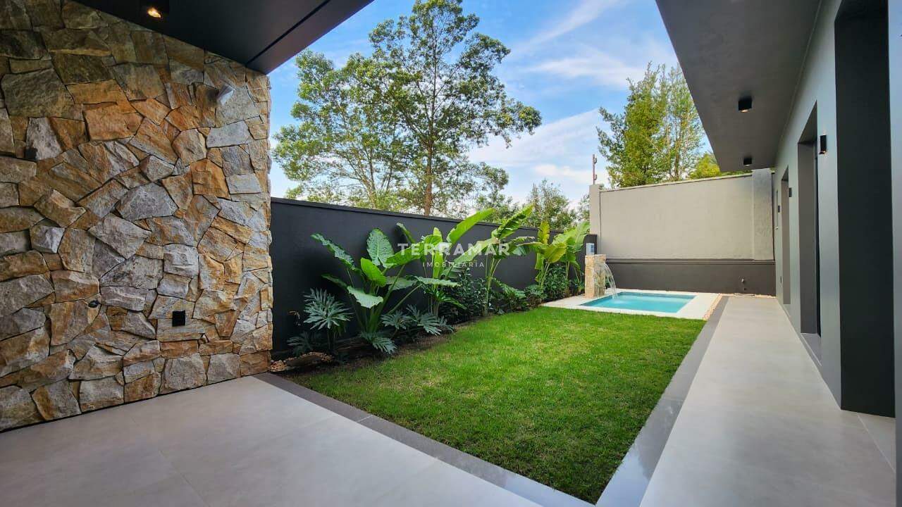 Casa à venda no Centro: 