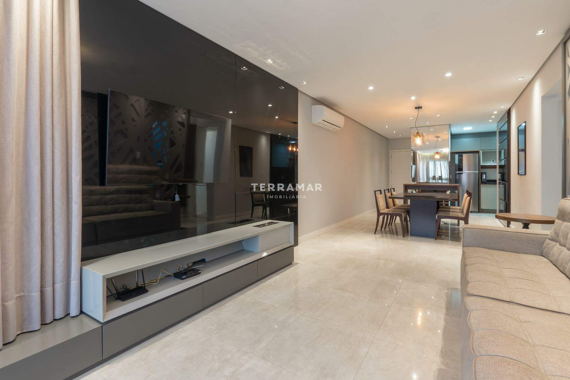 Apartamento para aluguel no Centro: 