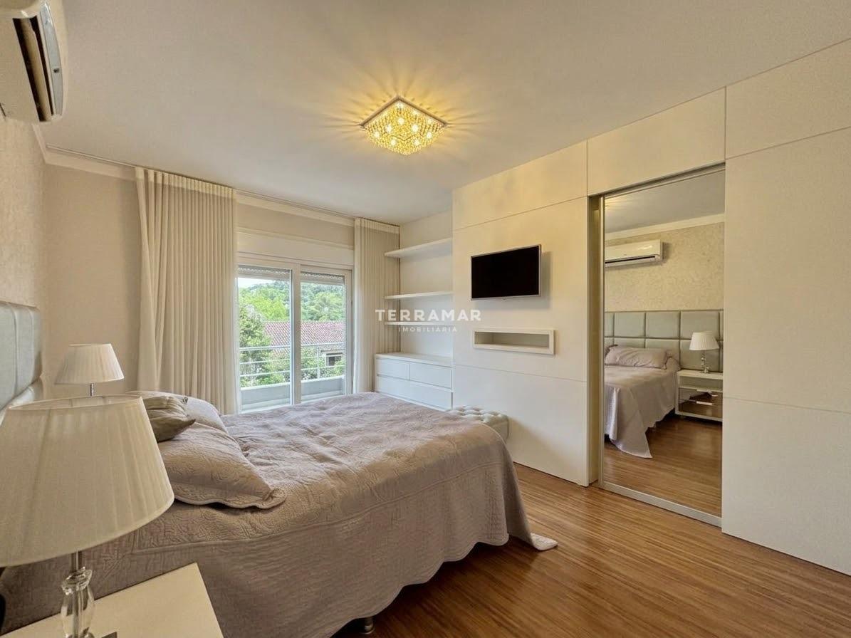Casa à venda no Canudos:
