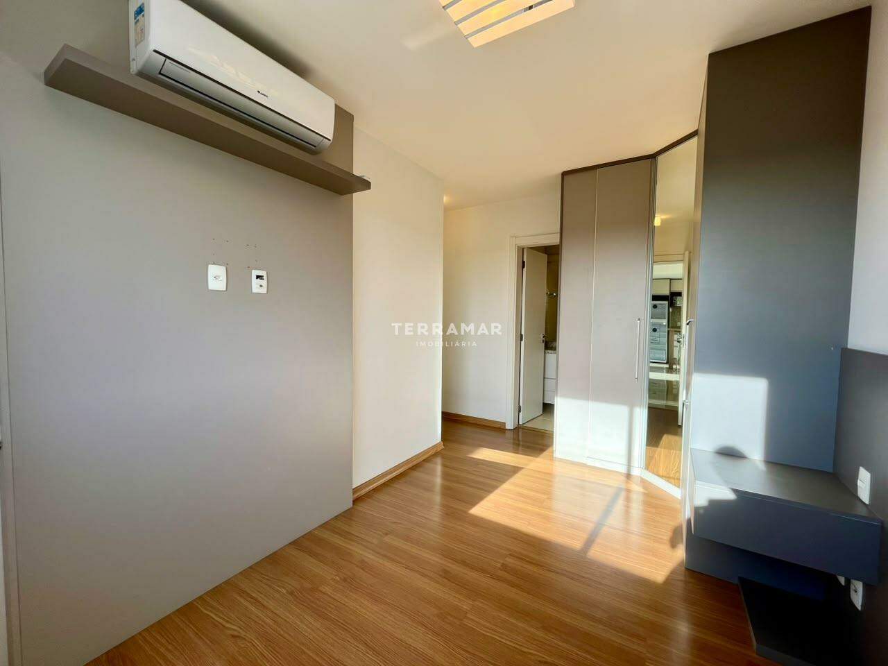 Apartamento para aluguel no Pátria Nova: