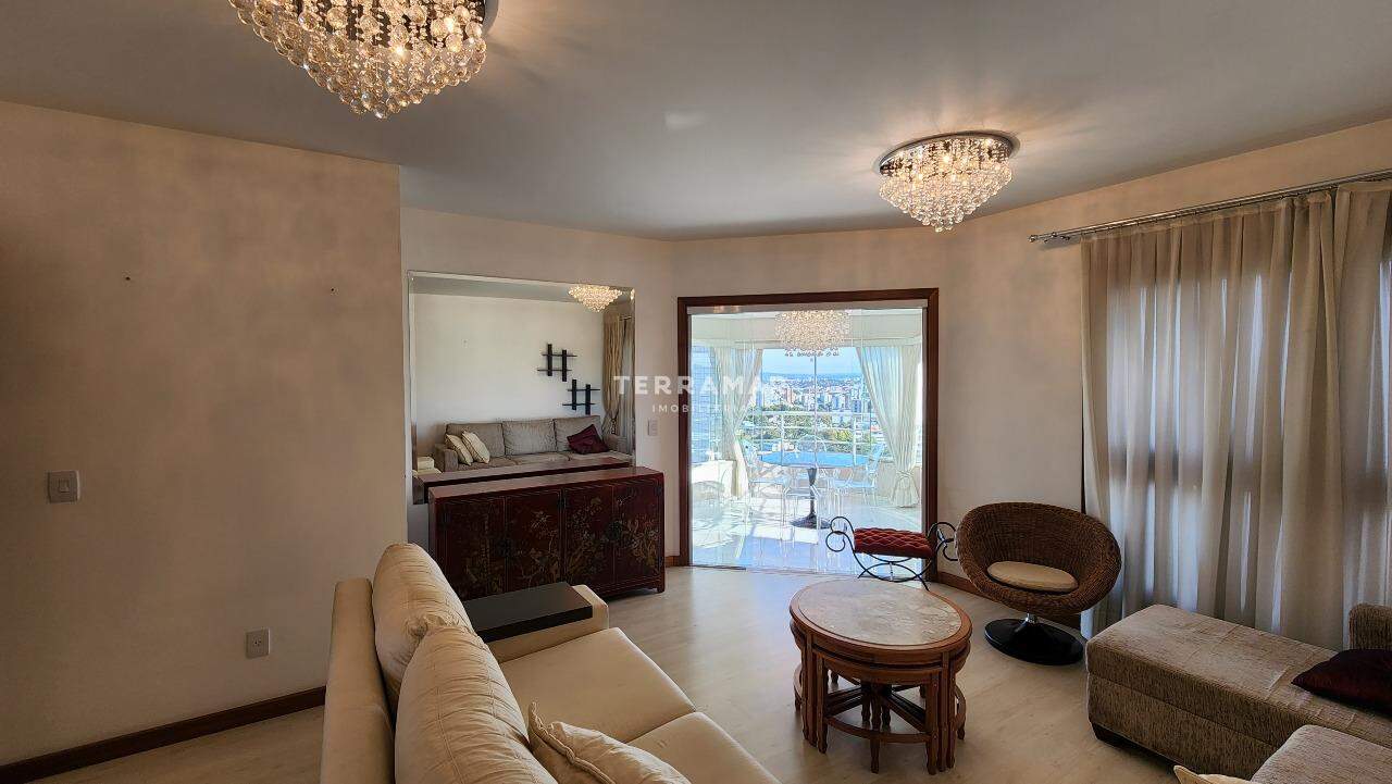 Apartamento para aluguel no Centro: 