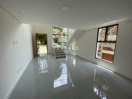 Casa em Condomínio à venda no Vargem Grande: 