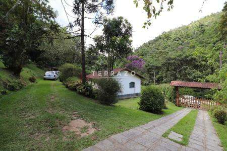 Casa à venda no Vargem Grande: 