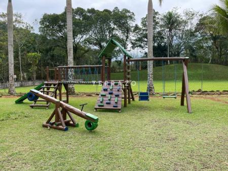 Terreno à venda no Caneca Fina: 