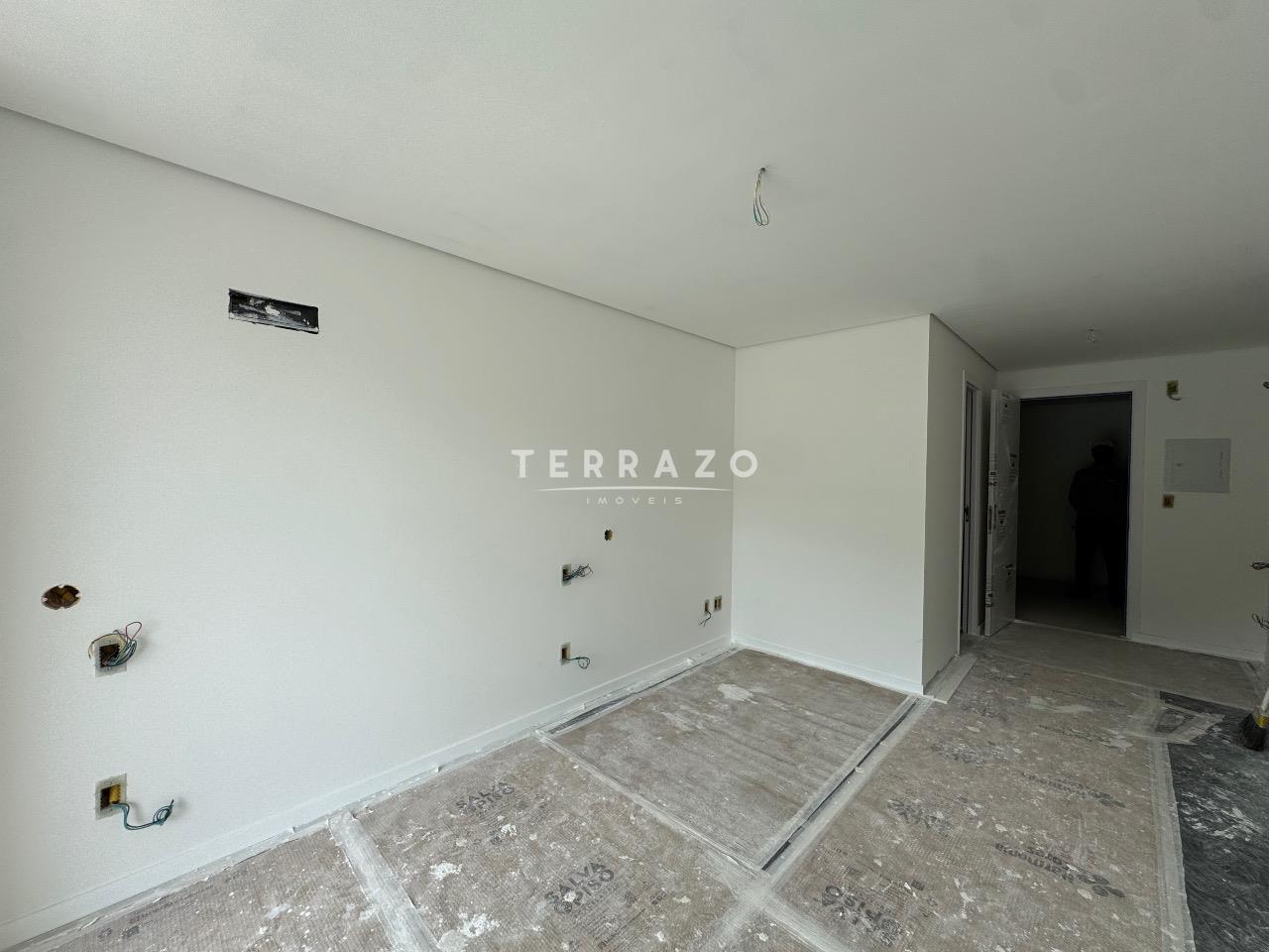 Apartamento à venda no Itaipava: 