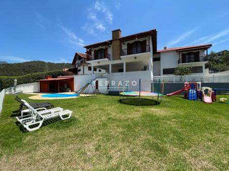 Casa à venda no Golfe: 