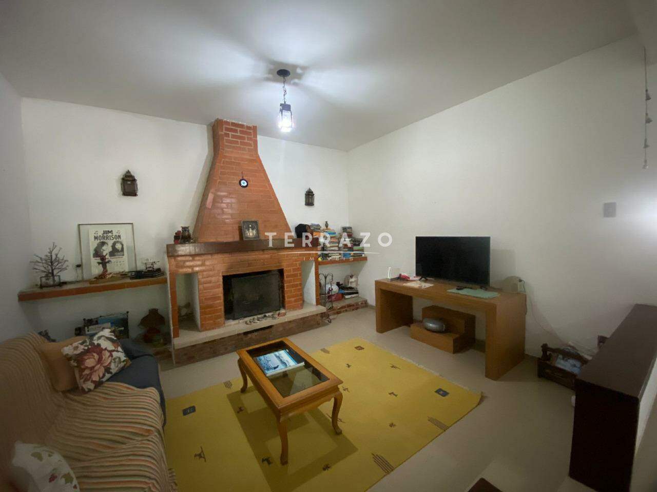 Casa em Condomínio à venda no Caneca Fina: 