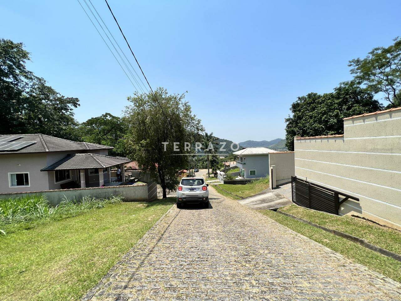 Terreno em Condomínio à venda no Caneca Fina: 