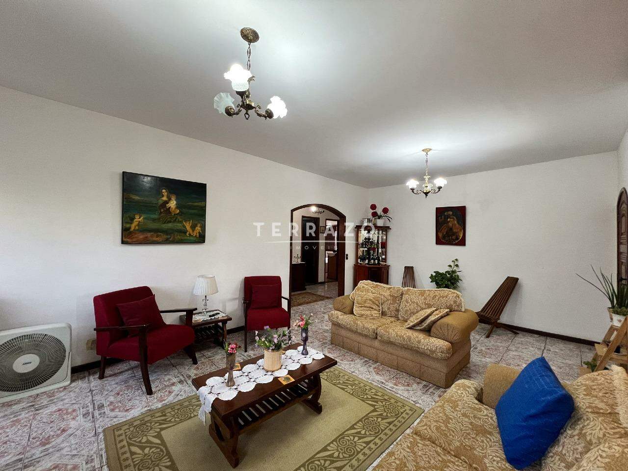 Casa à venda no Cascata do Imbuí: 