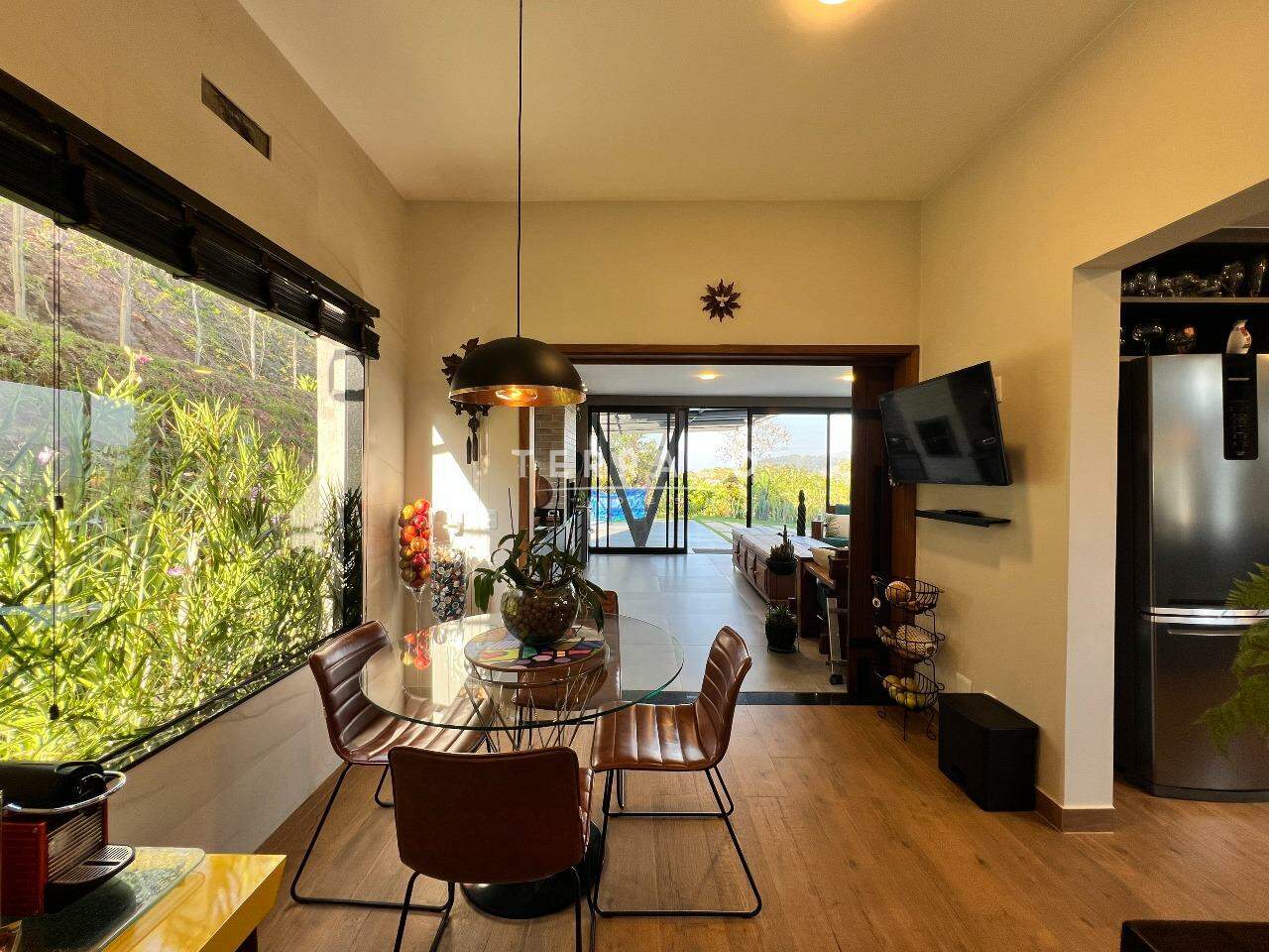 Casa em Condomínio à venda no Parque do Imbui: 