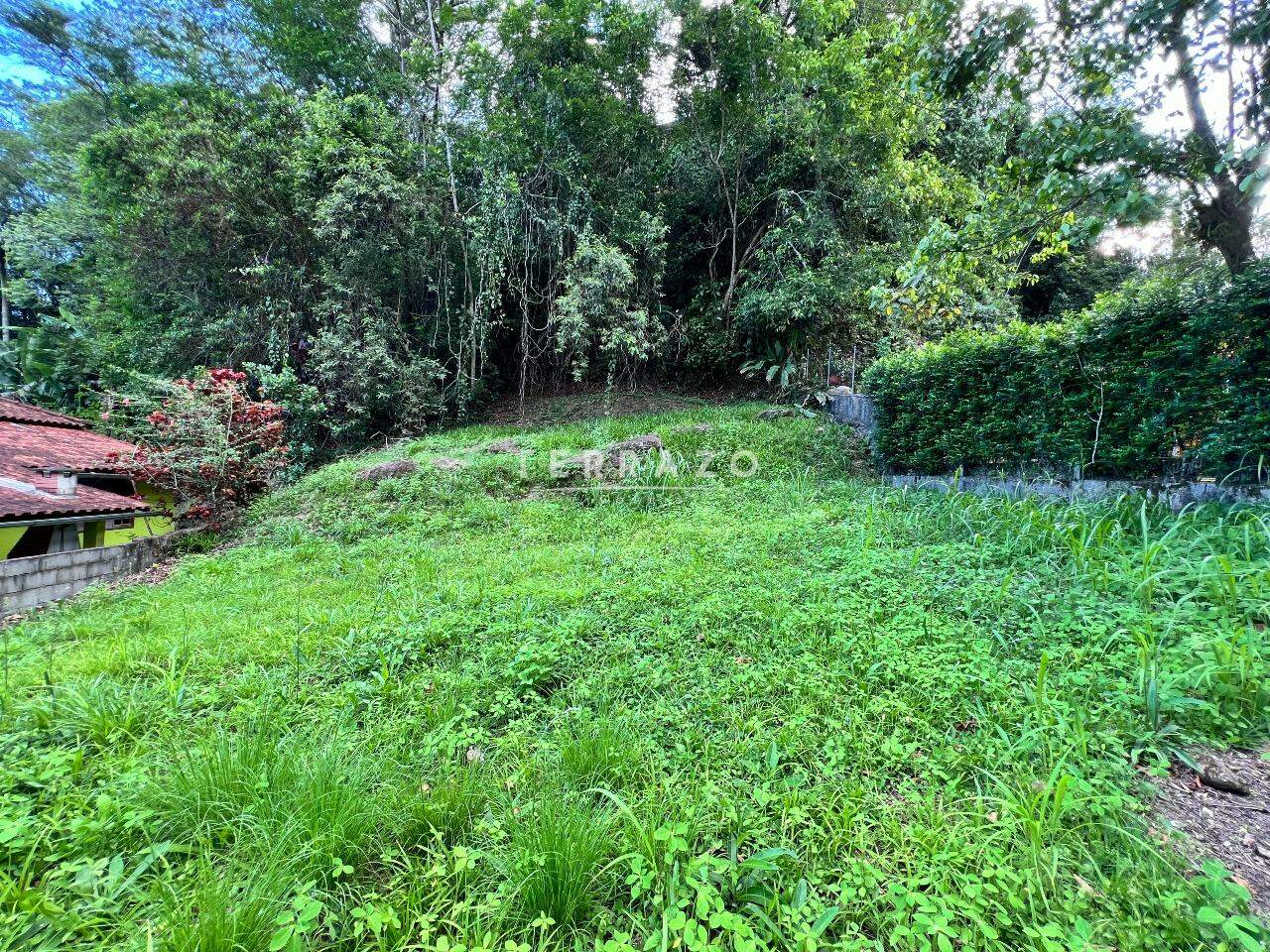 Terreno à venda no Caneca Fina: 