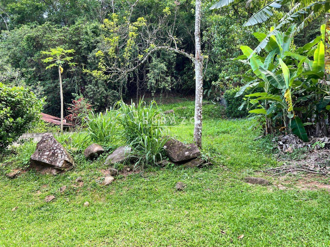 Terreno à venda no Caneca Fina: 