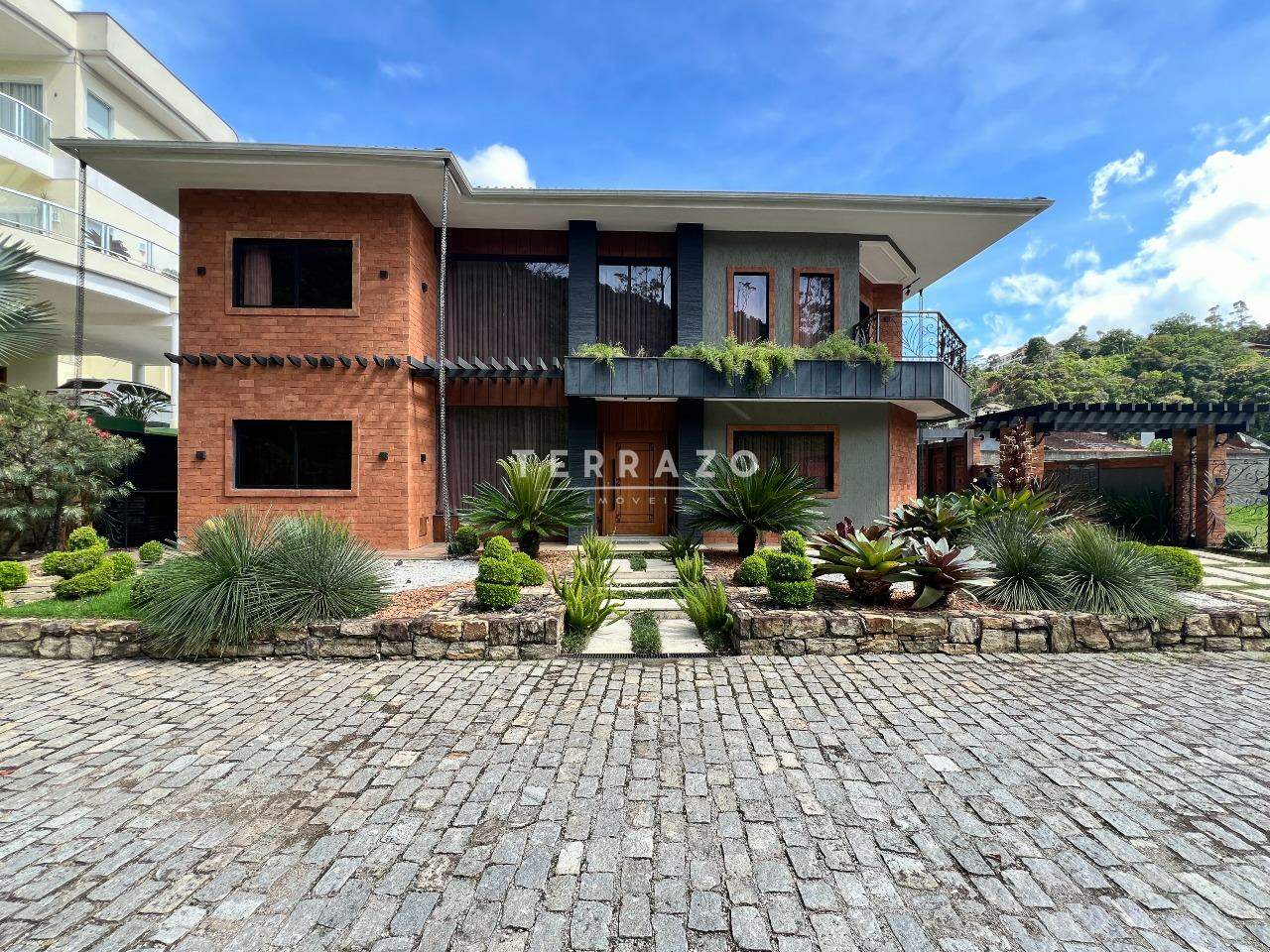 Casa em Condomínio à venda no Panorama: 