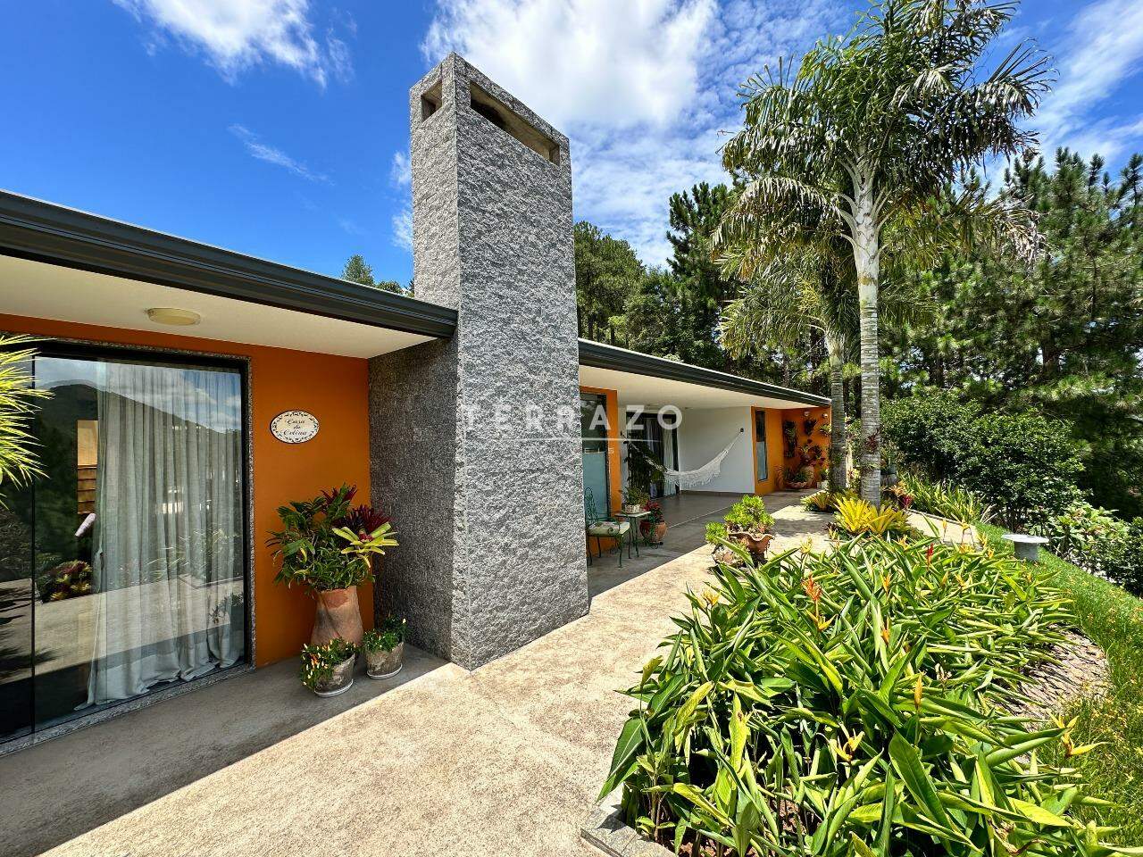 Casa em Condomínio à venda no Albuquerque: 