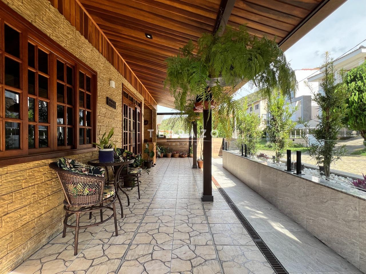 Casa em Condomínio à venda no Albuquerque: 