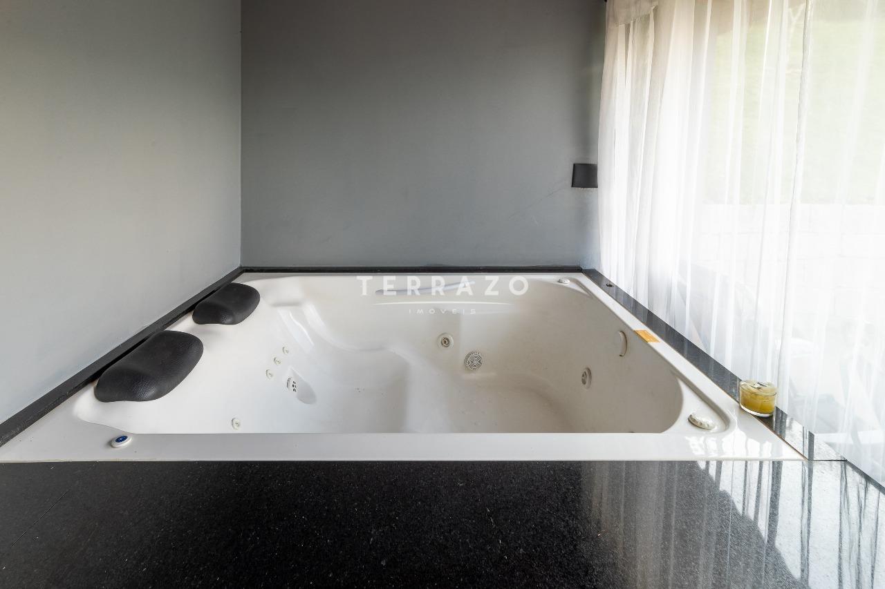 Casa em Condomínio à venda no Albuquerque: 