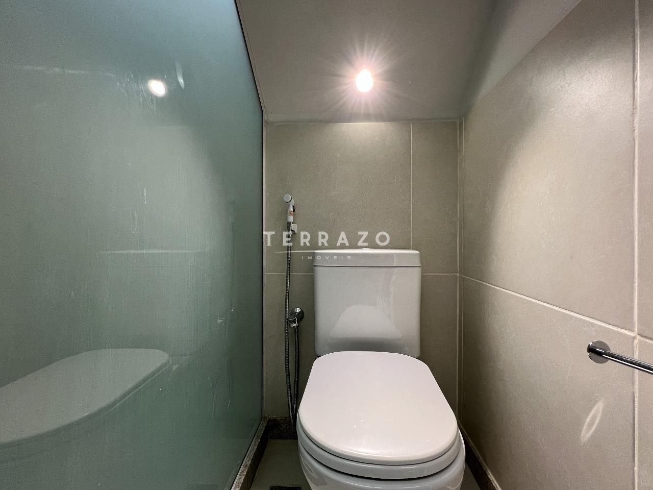 Cobertura à venda no Itaipava: 