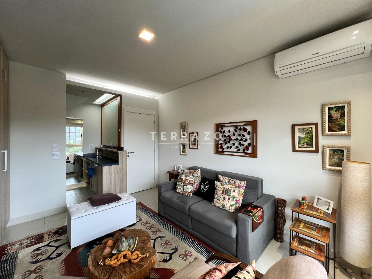 Cobertura à venda no Itaipava: 