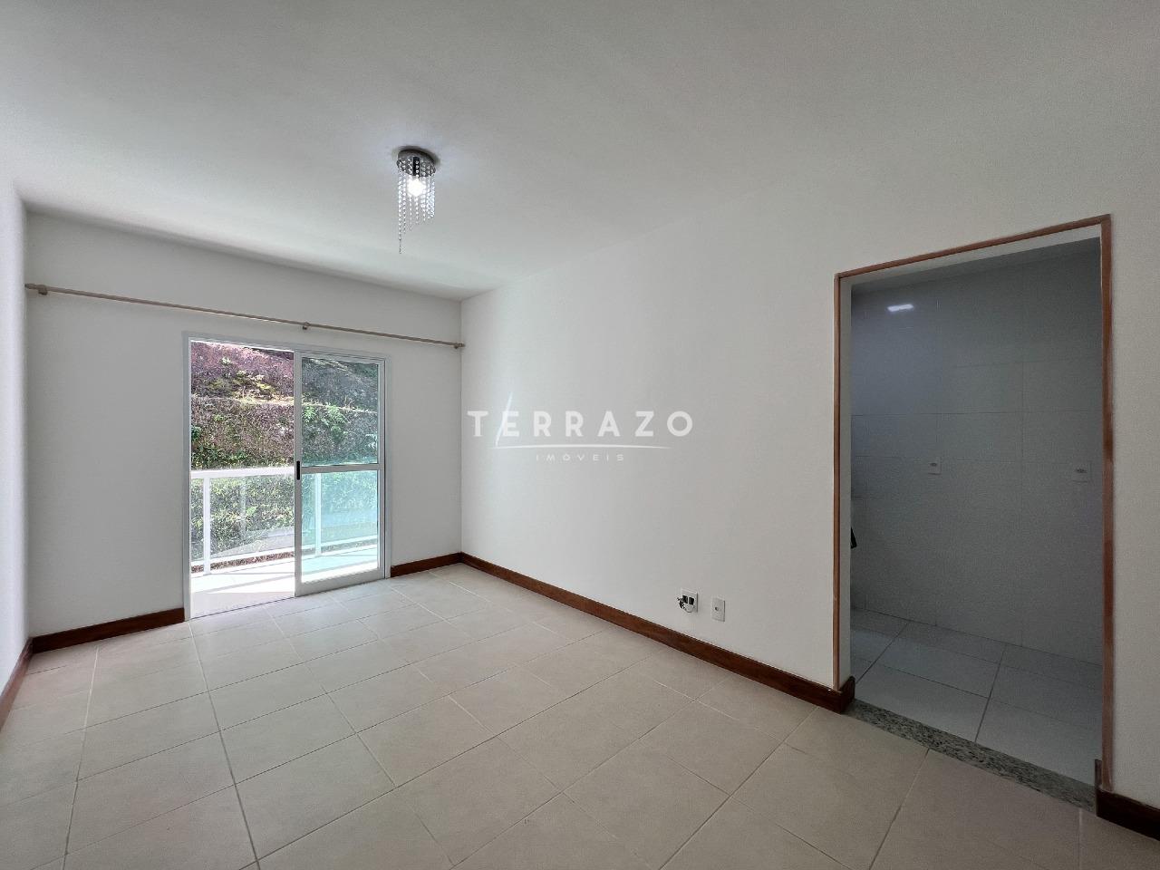 Apartamento à venda no Pimenteiras: 