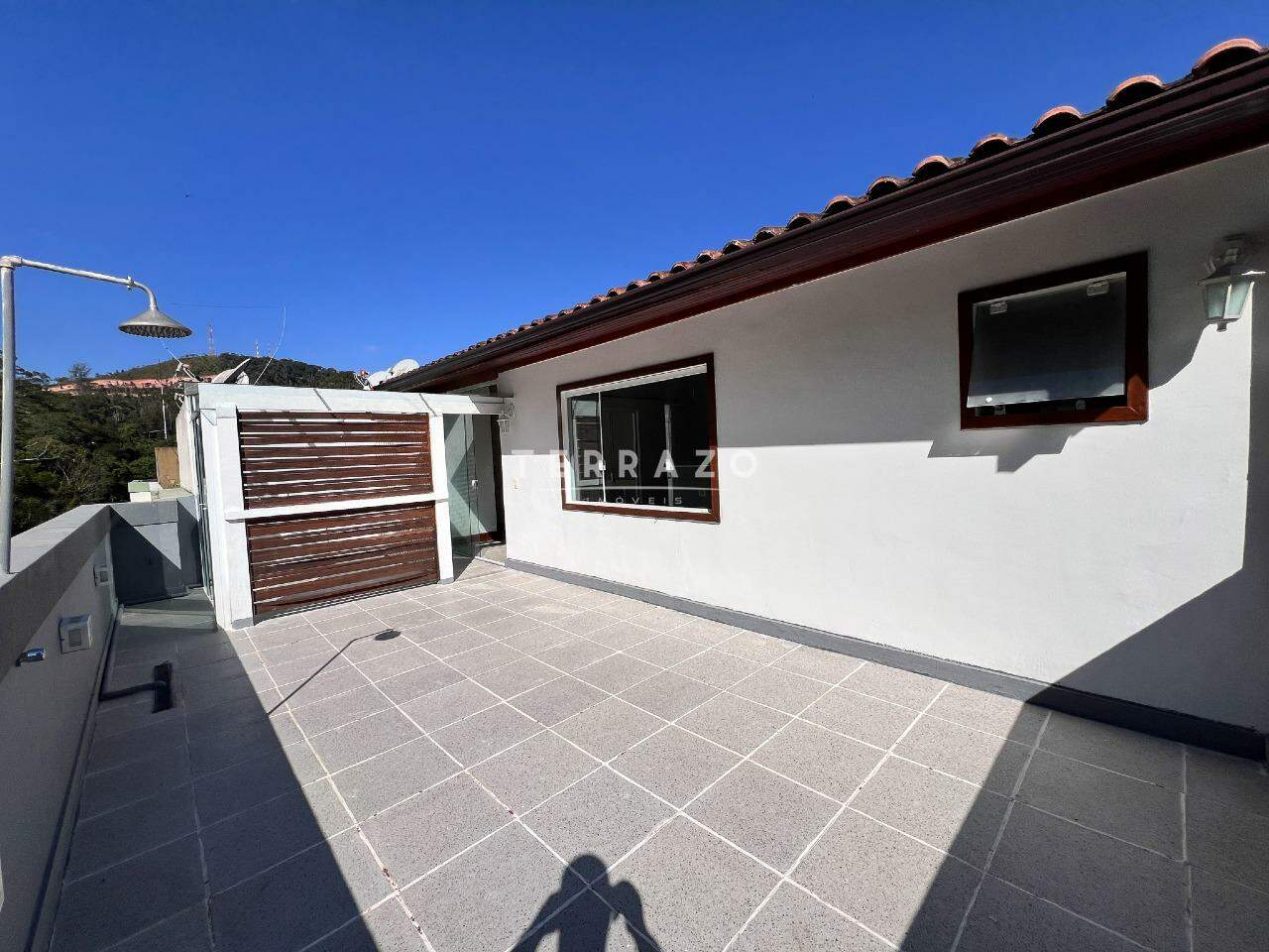 Apartamento à venda no Pimenteiras: 